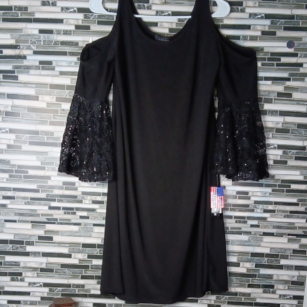 R&M Richards Black Cold Shoulder Dress 10P Lace Sequins Sexy Holiday Evening